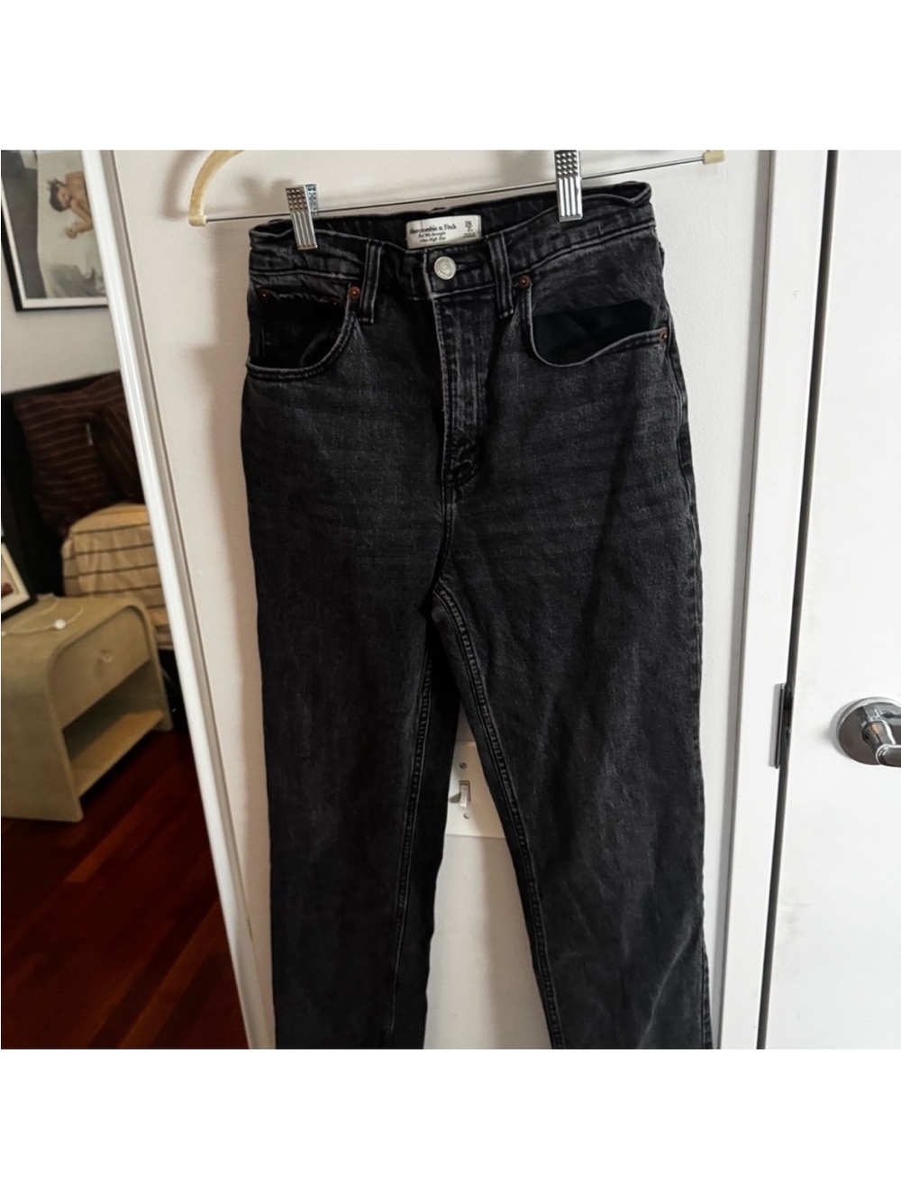 Abercrombie 90s Straight Ultra High Rise Gray Wash Jeans Size 26 - Picture 5 of 6